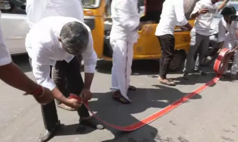 ஓபிஎஸ்-ஐ அதிமுகவில் இருந்து நீக்கியது செல்லும்: ஐகோர்ட்டு பரபரப்பு தீர்ப்பு: ஈபிஎஸ் ஆதரவாளர்கள் கொண்டாட்டம்