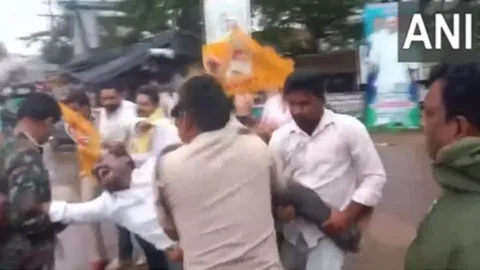 சந்திரபாபு நாயுடு கைது எதிரொலி; தெலுங்கு தேச கட்சியினர் ஆர்ப்பாட்டம்