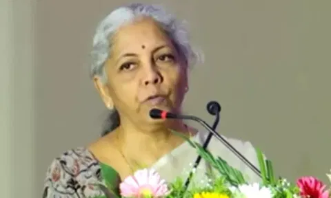 மத்திய அரசு பணிகளுக்கு தமிழ்நாட்டைச் சேர்ந்தவர்கள் அதிகமாக விண்ணப்பிக்க வேண்டும் - நிர்மலா சீதாராமன் பேச்சு