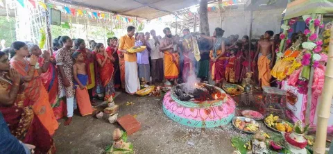 தேவதுர்க்கை அம்மன் கோவிலில் சண்டி யாகம்