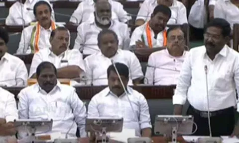 'தமிழ்நாடு என்ற பெயரை தக்கவைத்துக் கொள்ளவே போராட வேண்டியுள்ளது' - வி.சி.க. எம்.எல்.ஏ. சிந்தனை செல்வன்