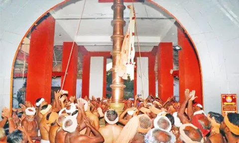 சாமித்தோப்பு அய்யா வைகுண்டசாமி தலைமைப்பதியில் தைத்திருவிழா கொடியேற்றத்துடன் தொடங்கியது