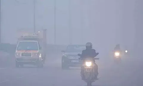 தமிழகத்தில் நாளை ஓரிரு இடங்களில் லேசான பனிமூட்டத்திற்கு வாய்ப்பு: சென்னை வானிலை மையம்