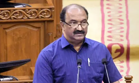 கேரளாவில் மதுபான விலை உயருகிறது: பட்ஜெட்டில் அறிவிப்பு