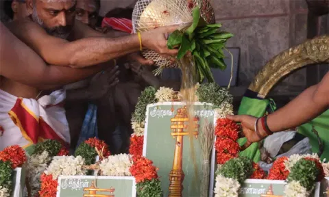 திருவானைக்காவல் கோவிலில் ரூ. 1கோடியில் புதிய கொடிமரங்கள்