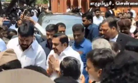 தயாநிதி மாறன் தொடர்ந்த அவதூறு வழக்கு: கோர்ட்டில் ஆஜரான எடப்பாடி பழனிசாமி - விசாரணை ஒத்திவைப்பு