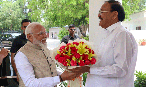 'வெங்கையா நாயுடு எனது உண்மையான தோழர்; எமர்ஜென்சியை எதிர்த்து போராடியவர்' - பிரதமர் மோடி
