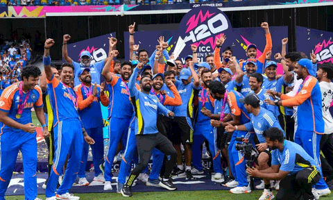 கோப்பை கிடைக்க பும்ரா மட்டுமல்ல….இவரும் காரணம் - பாக். முன்னாள் கேப்டன்