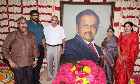 இன்று 89-வது பிறந்தநாள்: டாக்டர் பா.சிவந்தி ஆதித்தனார் நினைவு இல்லத்தில் மலர் தூவி மரியாதை