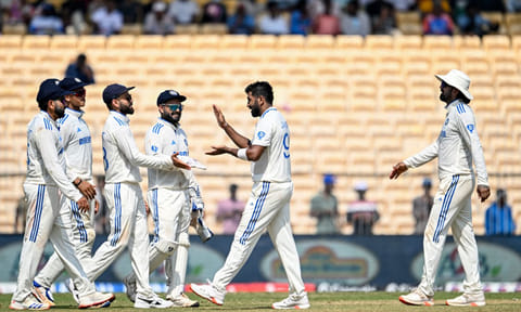 கில், பும்ரா இல்லை... ரோகித்துக்கு பின் அவர்தான் டெஸ்ட் கேப்டனாக தகுதியானவர் - பாக்.முன்னாள் வீரர்