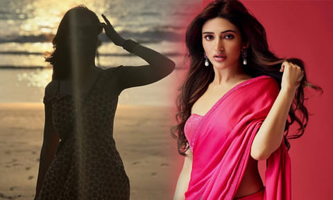 Sreeleela opts out of Naveen Polishetty's film...new heroine announced