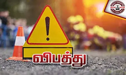 ஆக்ராவில் ஆட்டோ மீது டிராக்டர் மோதியதில் 2 பேர் பலி