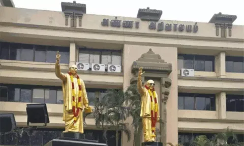 தமிழகமெங்கும் தண்ணீர் - நீர்மோர் பந்தல் அமையுங்கள்: தி.மு.க.வினருக்கு கட்சி தலைமை வேண்டுகோள்