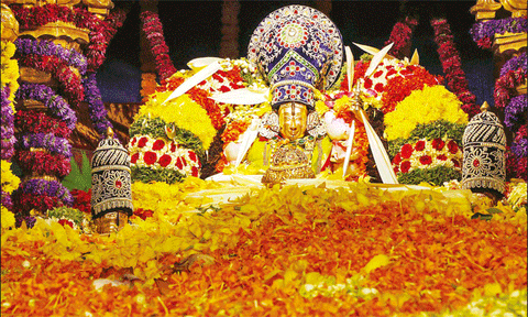 திருப்பதி கோதண்டராமர் கோவிலில் 3 டன் மலர்களால் புஷ்ப யாகம்