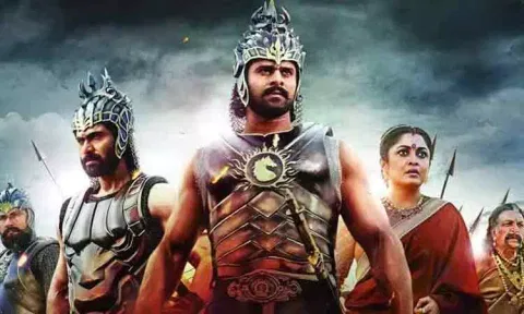 ஒரே படமாக வெளியாகும் பாகுபலியின் 2 பாகங்கள்