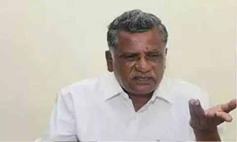 "ரெயில் கட்டண உயர்வை திரும்பப் பெறுக" - முத்தரசன்