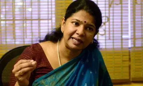 ரெயில் விபத்து: மீட்புப் பணிகளை முதல்-அமைச்சர் துரிதப்படுத்தியுள்ளார் - கனிமொழி தகவல்