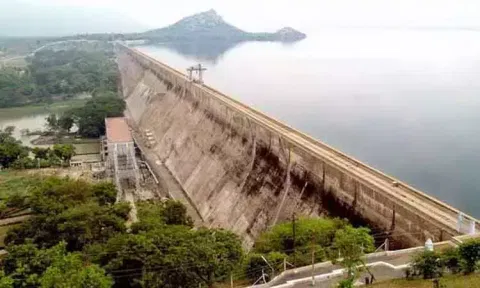 மேட்டூர் அணைக்கு நீர்வரத்து குறைவு