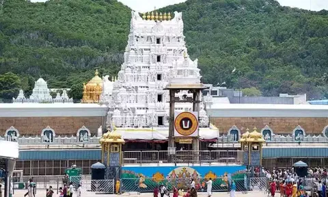 திருப்பதியில் 20-ந் தேதி தீபாவளி ஆஸ்தானம்- ஆர்ஜித சேவைகள் ரத்து