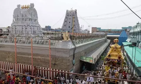 திருச்சானூர் பத்மாவதி தாயார் கோவிலில் கார்த்திகை பிரம்மோற்சவ விழா: நாளை கொடியேற்றம்