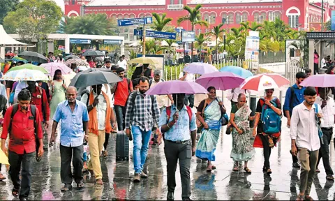 தமிழகத்தின் 10 மாவட்டங்களில் இன்று கனமழைக்கு வாய்ப்பு