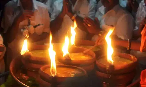 பாவங்களை போக்கும் பரணி தீபம்