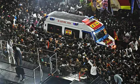 கரூர் சம்பவம்: தவெக சேலம் கிழக்கு மாவட்ட செயலாளர் வெங்கடேசனிடம் சிபிஐ அதிகாரிகள் விசாரணை