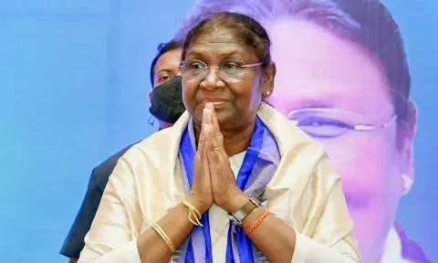 ஜனாதிபதி திரவுபதி முர்மு நாளை வேலூர் வருகை - 1,000 போலீசார் பாதுகாப்பு
