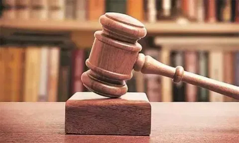சிறுமி பாலியல் வன்கொடுமை: குற்றத்திற்கு உடந்தையாக இருந்த தாய்க்கு ஆயுள் தண்டனை