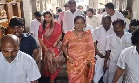 விருத்தகிரீஸ்வரர் கோவிலில் தேமுதிக பொதுச்செயலாளர் பிரேமலதா விஜயகாந்த் சாமி தரிசனம்