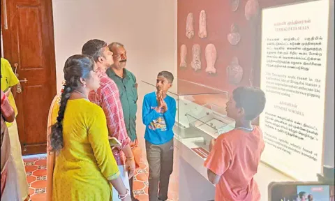 பொங்கல் பண்டிகையையொட்டி பொருநை அருங்காட்சியகத்தில் அலைமோதிய மக்கள் கூட்டம்