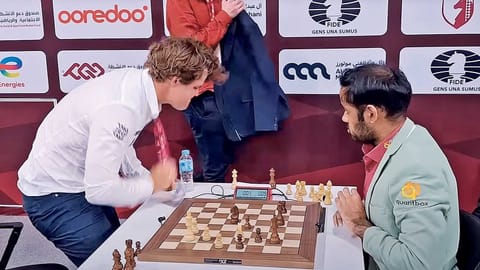 Magnus Carlsen bangs the desk after losing to Arjun Erigaisi