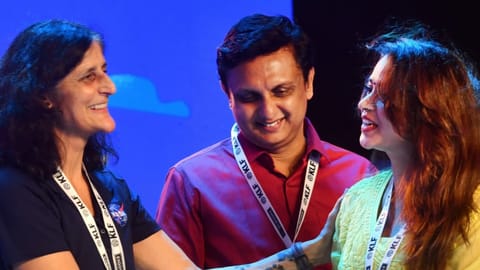 Sunita Williams, Bhavana Menon