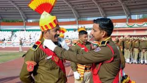 Award for meritorious service on Republic-Day