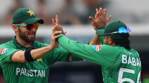 Pakistan opts to field against the Netherlands in T20 WC opener