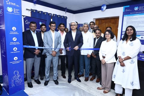 Sriram Ragunandhanan, CHRO, Star Health, Saral Gupta, director market access , Pfizer, Anand Roy, MD&CEO, Star Health, Air Commodore Sanjeet Roychoudhary - vice president, Piramal Swasthya., Balaji Babu, business head, TN Region 5, Star Health
