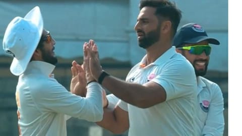 Five-wicket man Nabi, adventurous Iqbal take J&K close to maiden Ranji title