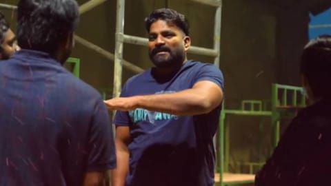 Manchu Manoj tells 'David Reddy' director: Keep roaring, keep creating!