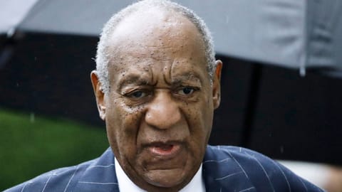 Bill Cosby arrives for a sentencing hearing following his sexual assault conviction at the Montgomery County Courthouse in Norristown