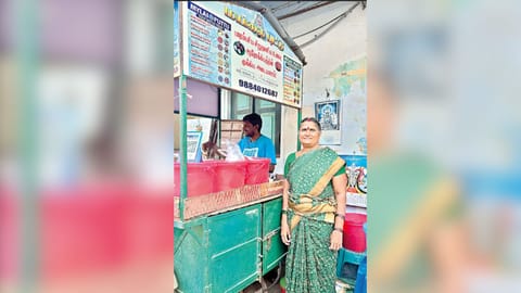 Yamuna at her Mylai Puttu Kadai