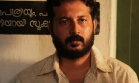 Eldho Mathew's character in Tovino Thomas-starrer 'Pallichattambi' revealed