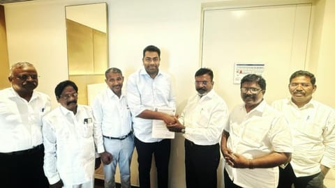 Viduthalai Chiruthaigal Katchi (VCK) has formally extended its support to the Vijay-led Tamilaga Vettri Kazhagam to form government in Tamil Nadu