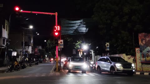 Traffic signal