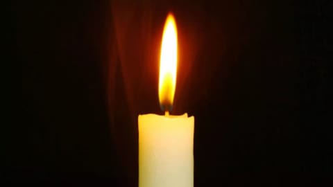 Image of candle used for representative purpose