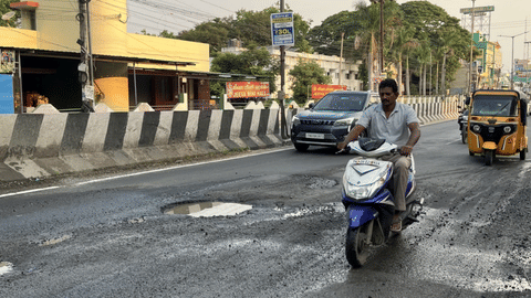 The damaged section on Chennai-Tirupati Highway near Tiruvallur Municipality