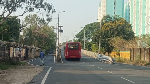 Kathivakkam service road