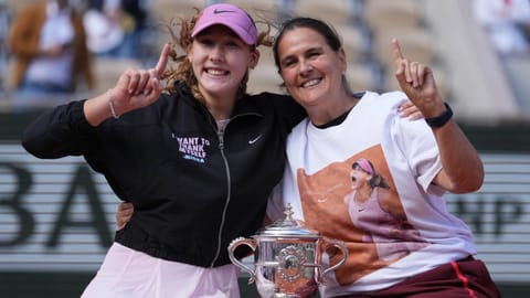Russia's Mirra Andreeva with her coach Conchita Martinez