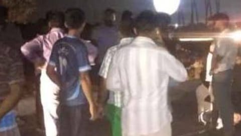 Angered by a power outage that lasted for more than an hour on Saturday night, over 50 residents gathered on the Chennai-Tirupati Highway and staged a road roko, affecting vehicular movement in the area