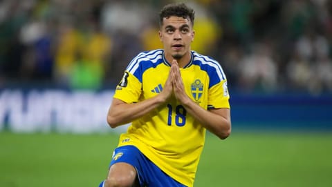 Sweden's Yasin Ayari (18) celebrates after scoring his side's opening goal during the World Cup Group F soccer match between Sweden and Tunisia in Guadalupe
