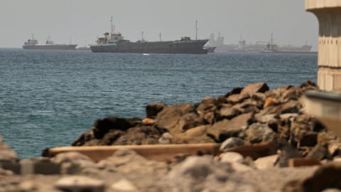 Tankers and cargo vessels
